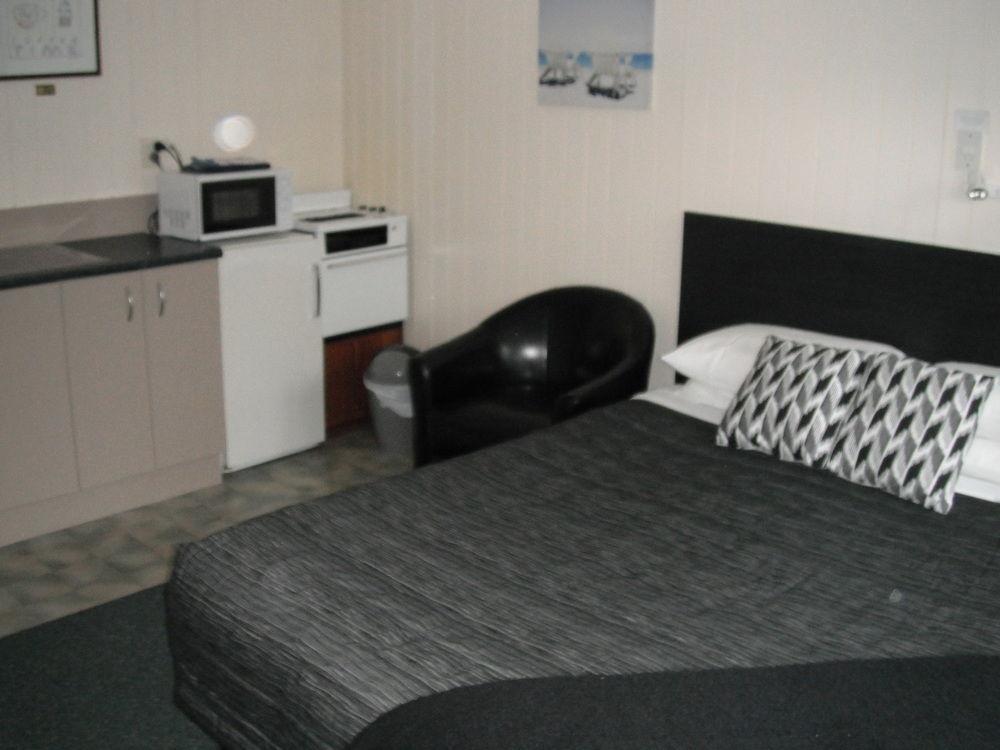 קרומוול Central Gateway Motel מראה חיצוני תמונה
